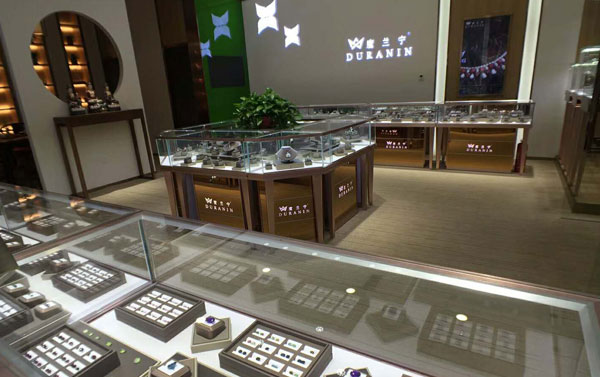 信誉好的深圳珠宝展示柜台厂家，认真看就明白了!